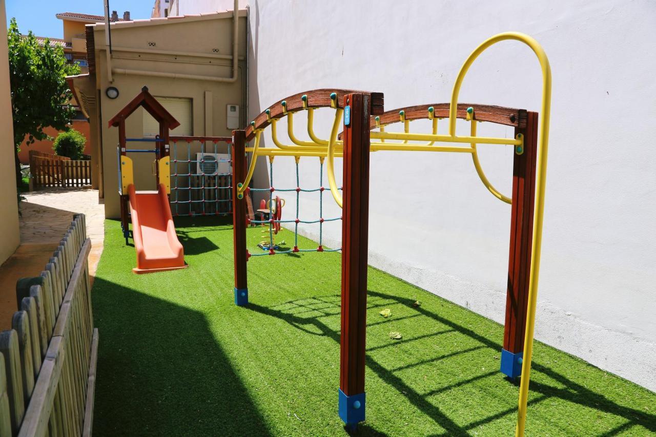 Rvapartaments Provenzal * L' Escala